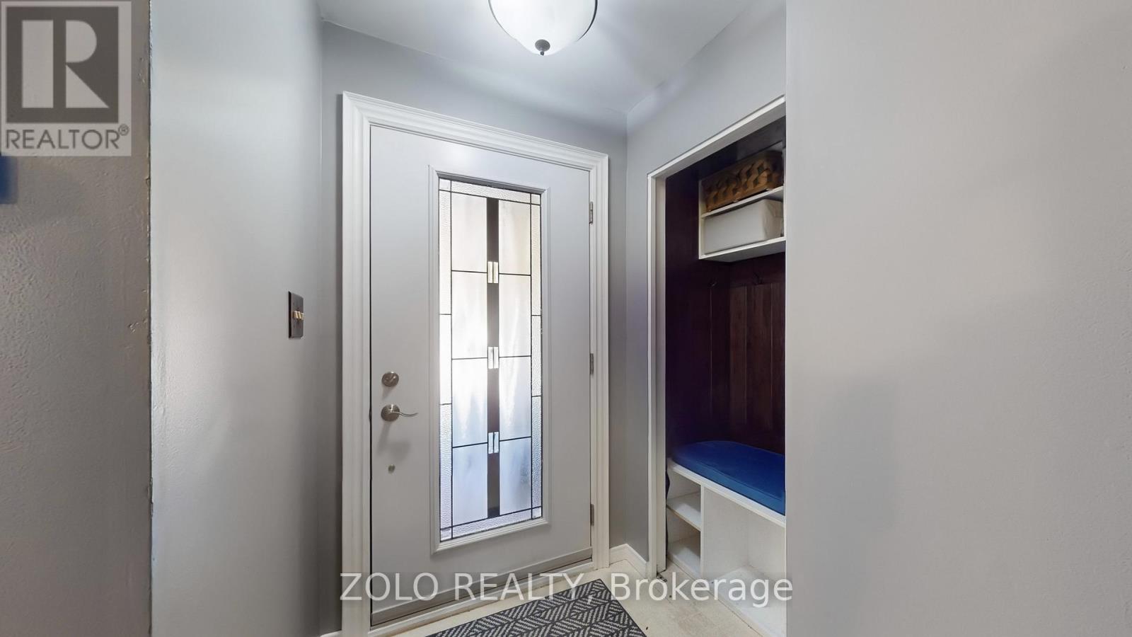 26 Cardwell Street, Orangeville, Ontario  L9W 2V6 - Photo 6 - W12476197
