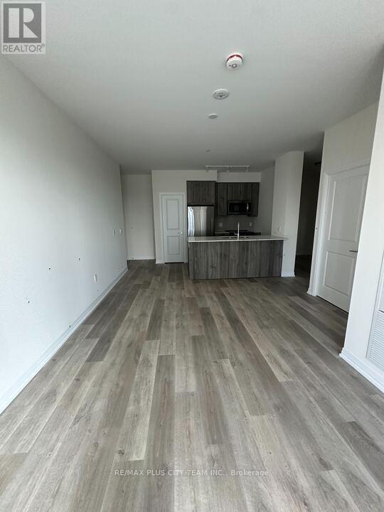2805 - 15 Watergarden Drive, Mississauga, Ontario  L5R 0H4 - Photo 3 - W12476208