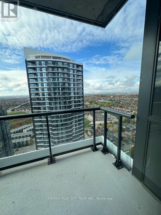 2805 - 15 Watergarden Drive, Mississauga, Ontario  L5R 0H4 - Photo 7 - W12476208