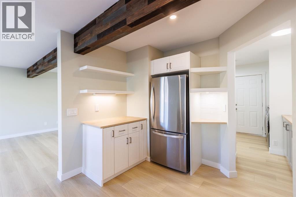 40 Chapalina Crescent Se, Calgary, Alberta  T2X 3R8 - Photo 9 - A2266225