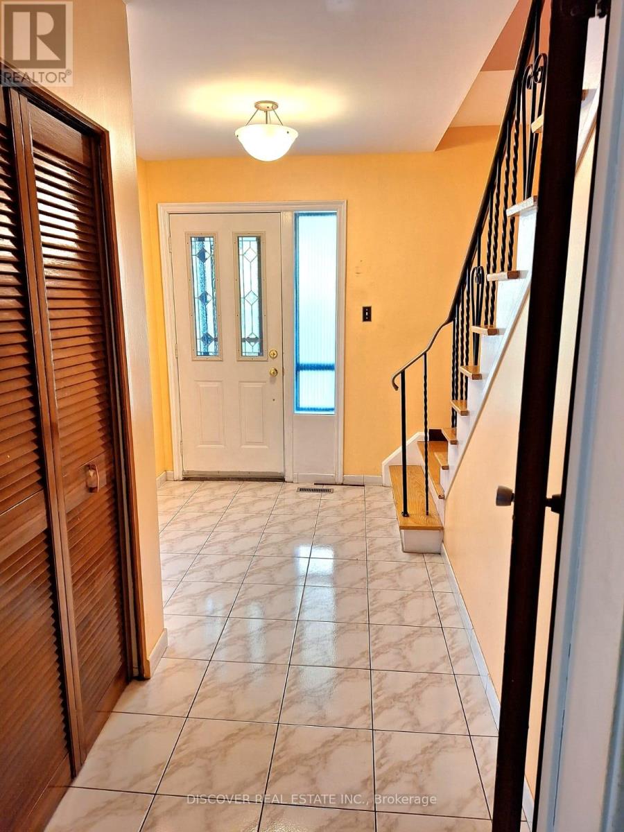 783 Bloor Street, Mississauga, Ontario  L4Y 2M7 - Photo 16 - W12475404