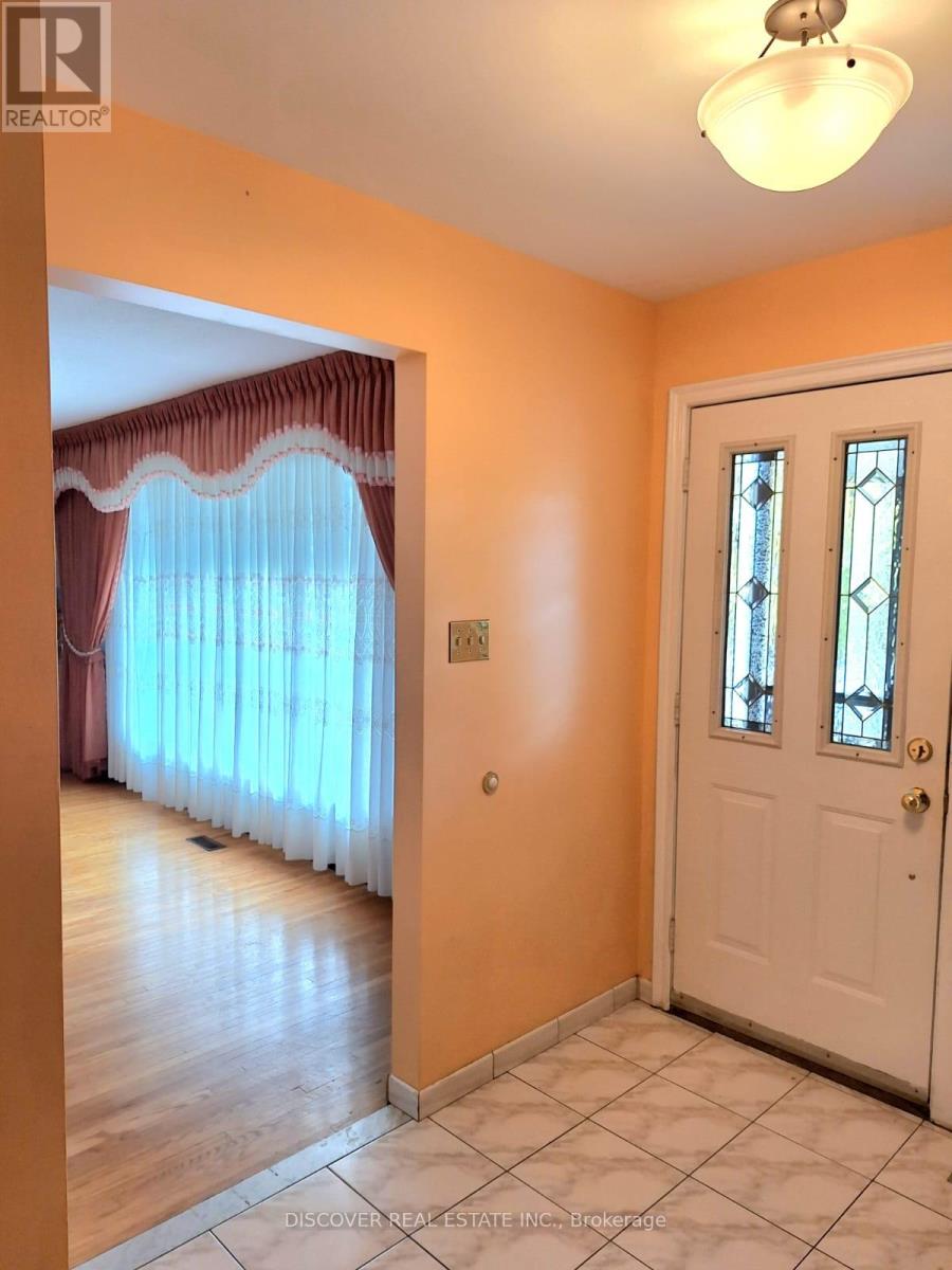 783 Bloor Street, Mississauga, Ontario  L4Y 2M7 - Photo 18 - W12475404