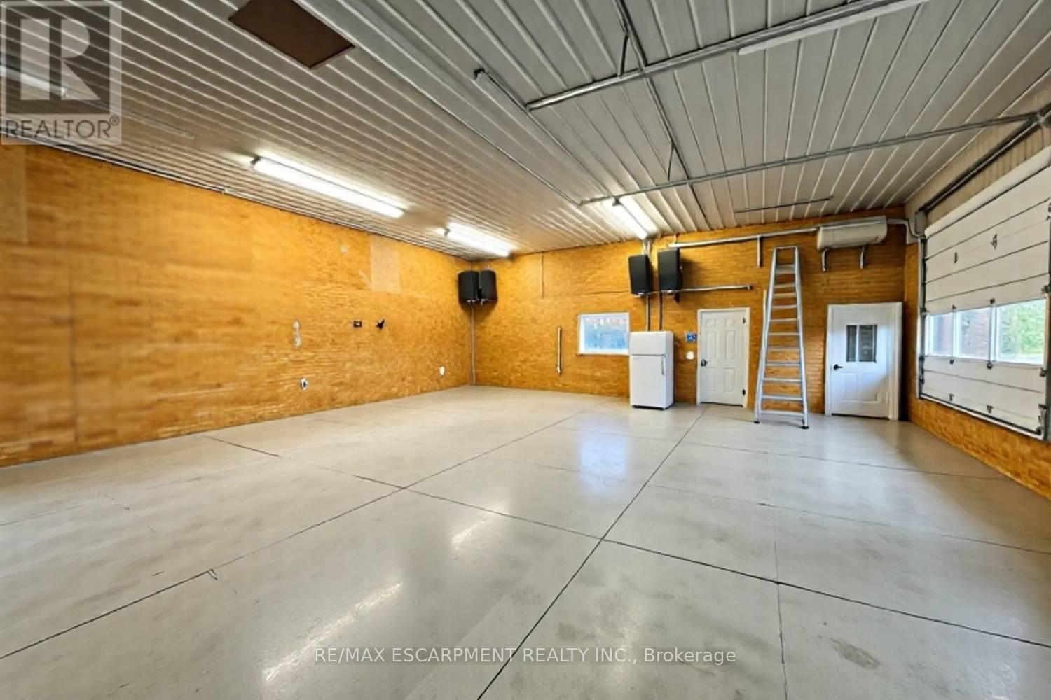 75642 Diltz Road, Wainfleet (Marshville/winger), Ontario  N1A 2W2 - Photo 5 - X12401483
