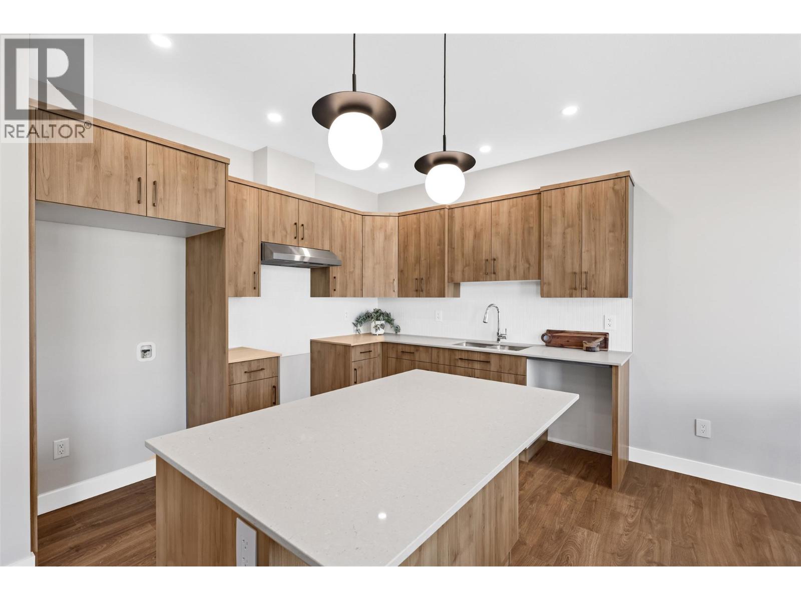 2050 Grasslands Boulevard Unit# 148, Kamloops, British Columbia  V2B 0K7 - Photo 11 - 10363401