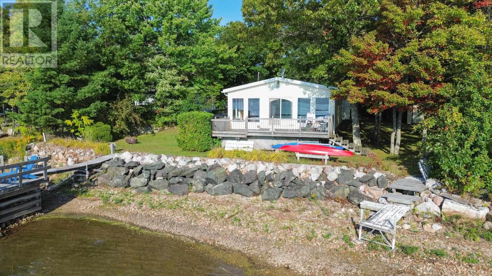 647b Lakeshore Dr, Tarbutt, Ontario  P0R 1E0 - Photo 40 - SM252715