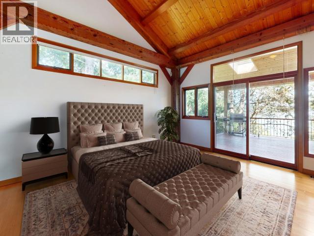 10032 Leslie Road, Powell River, British Columbia   - Photo 29 - 19389