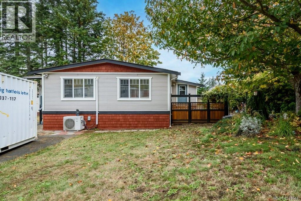 61 3216 Back Rd, Comox, British Columbia  V9M 4E2 - Photo 2 - 1018044