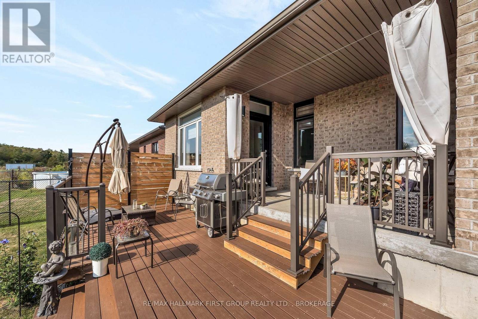 146 Cherrywood Parkway, Greater Napanee (Greater Napanee), Ontario  K7R 0C3 - Photo 41 - X12476418