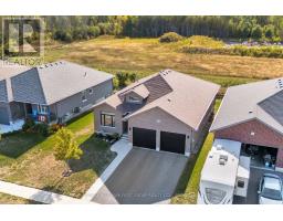 146 CHERRYWOOD PARKWAY, Greater Napanee, Ontario
