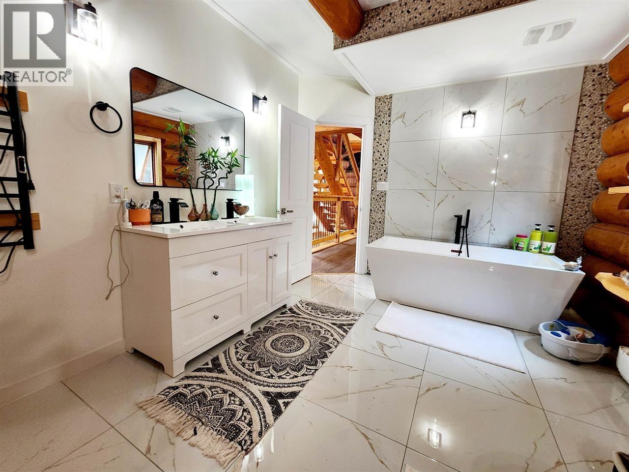 6847 Fawn Lk Ac01 Road, Lone Butte, British Columbia  V0K 1X1 - Photo 21 - R3055132