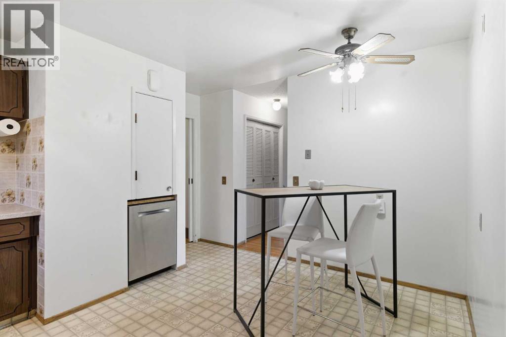 204 Martell Road Ne, Calgary, Alberta  T2A 2X1 - Photo 12 - A2265928