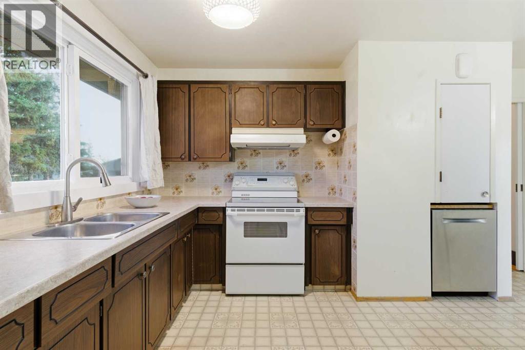 204 Martell Road Ne, Calgary, Alberta  T2A 2X1 - Photo 11 - A2265928