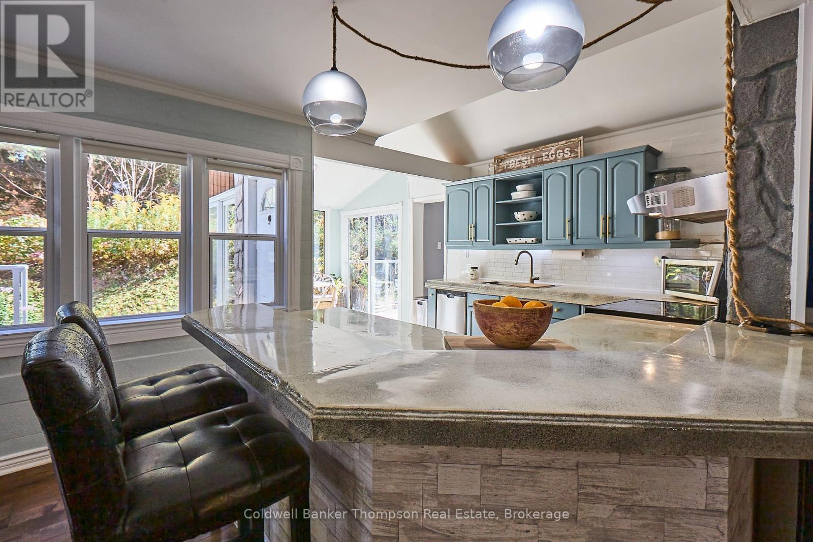 322 Balsam Chutes Road, Huntsville, Ontario  P0B 1L0 - Photo 12 - X12476436