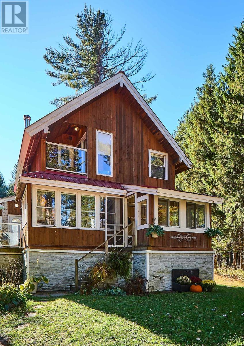 322 Balsam Chutes Road, Huntsville, Ontario  P0B 1L0 - Photo 3 - X12476436
