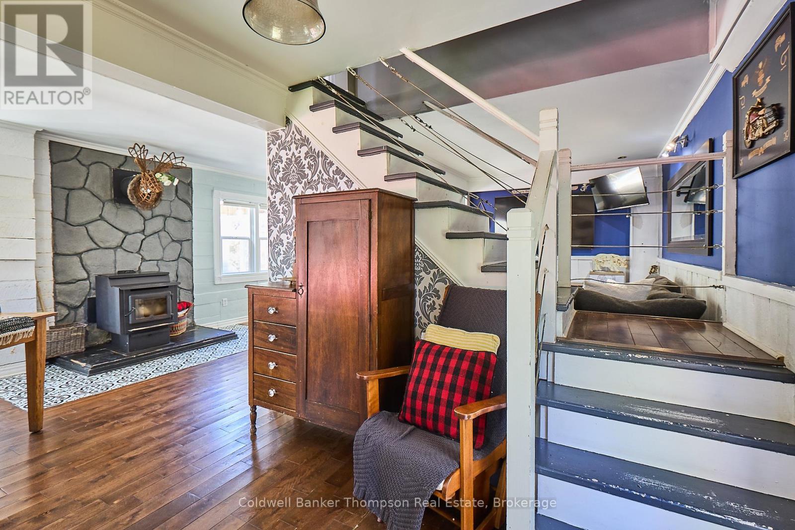 322 Balsam Chutes Road, Huntsville, Ontario  P0B 1L0 - Photo 4 - X12476436