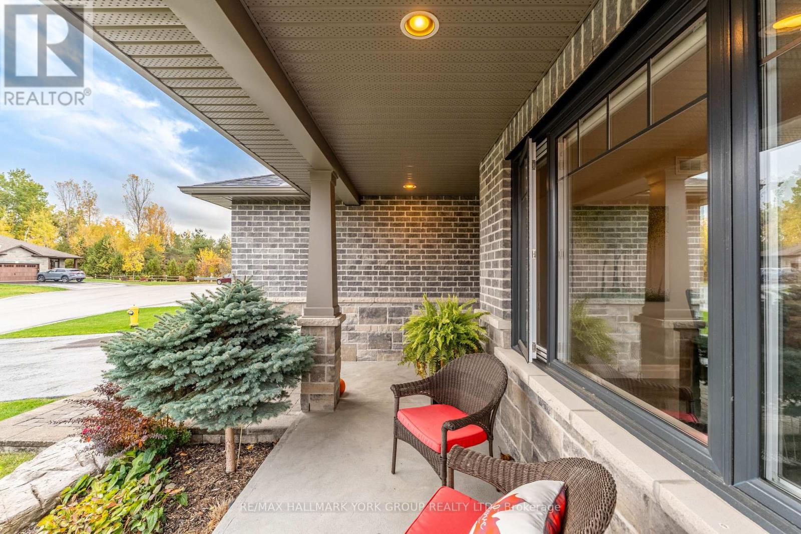 4 Sylvan Street, Quinte West, Ontario  K0K 1B0 - Photo 5 - X12476177