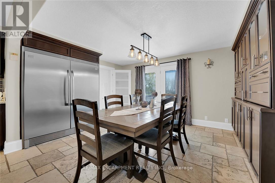 1866 Thompson Road, Norfolk, Ontario  N0A 1Y0 - Photo 14 - X12476187