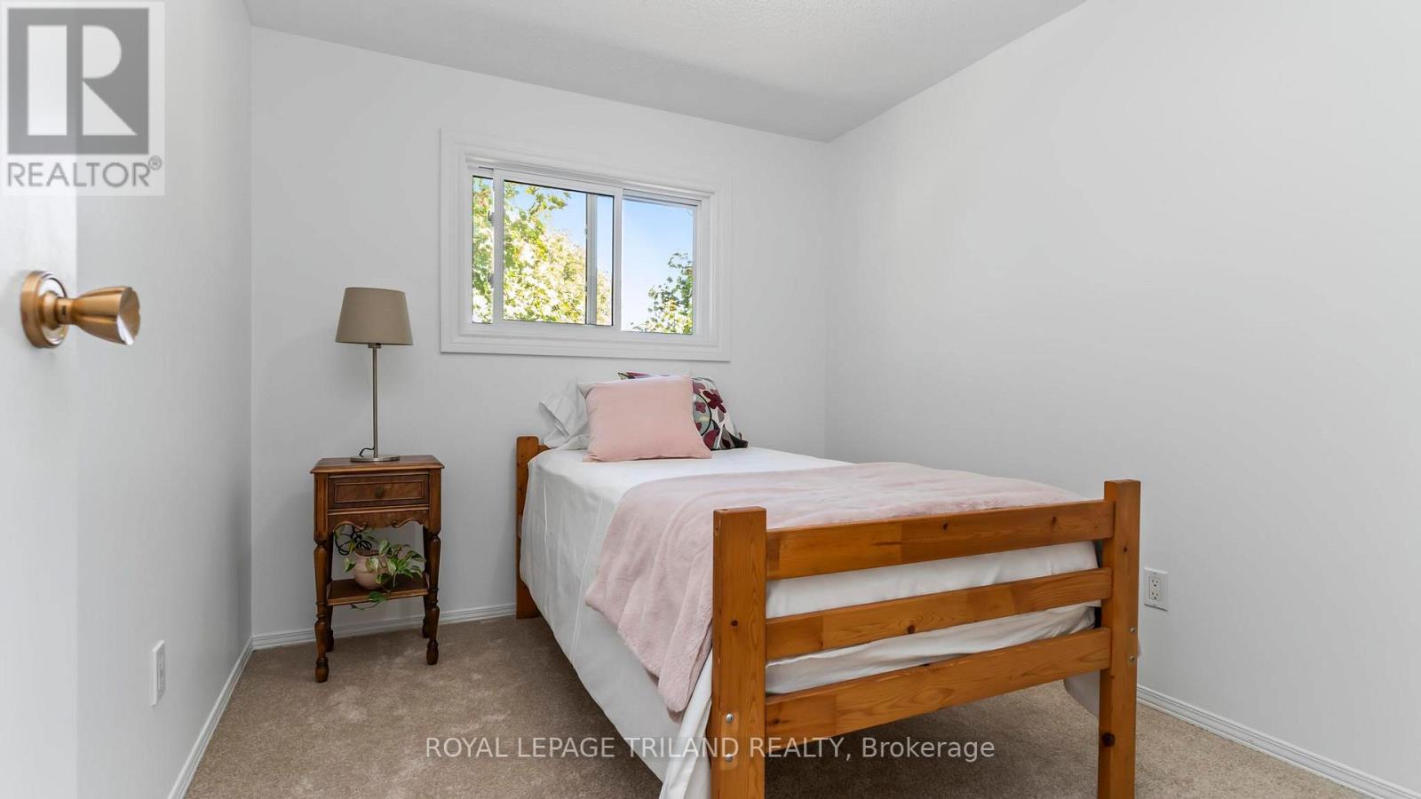 40 - 320 Westminster Avenue, London South, Ontario  N6C 5H5 - Photo 18 - X12476403
