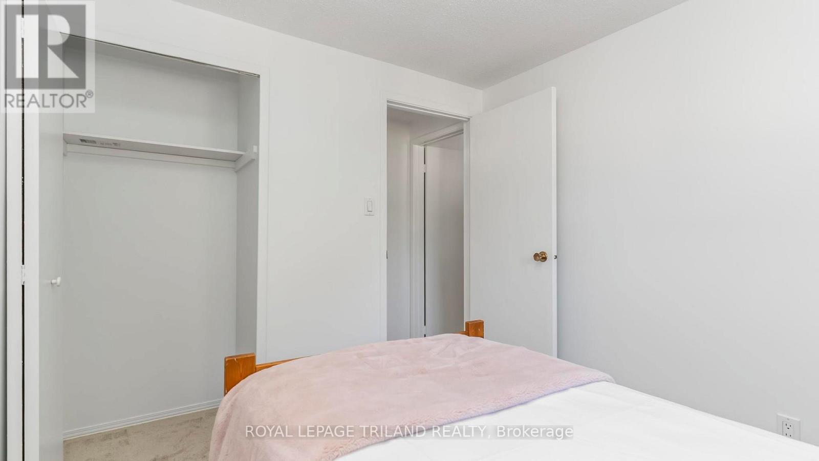 40 - 320 Westminster Avenue, London South, Ontario  N6C 5H5 - Photo 19 - X12476403
