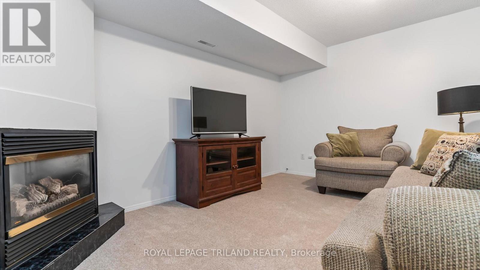 40 - 320 Westminster Avenue, London South, Ontario  N6C 5H5 - Photo 22 - X12476403