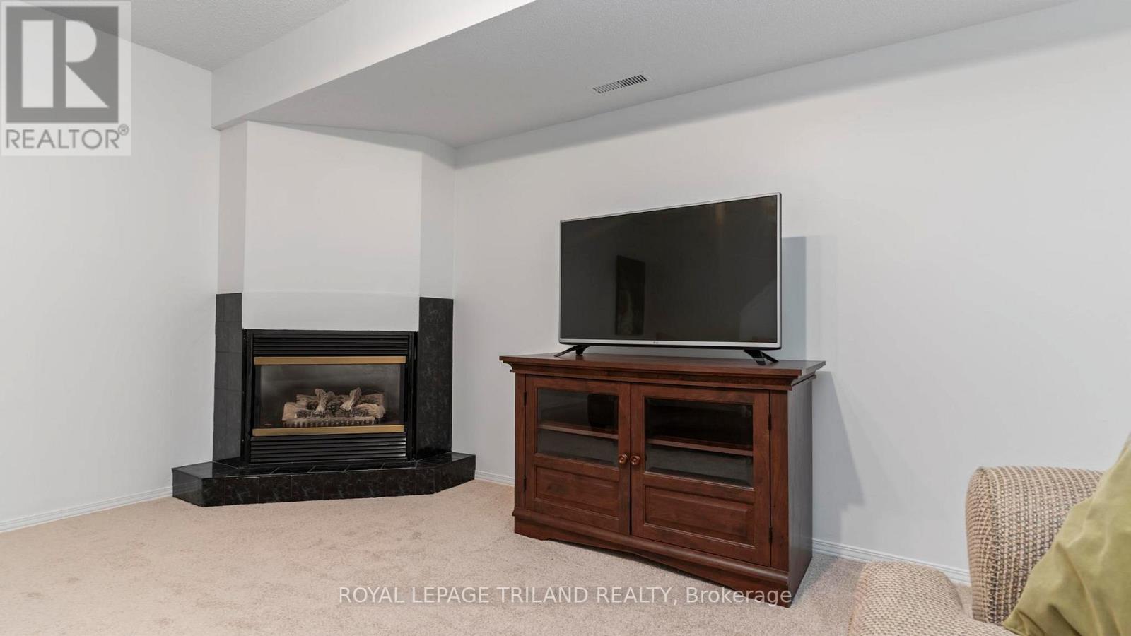 40 - 320 Westminster Avenue, London South, Ontario  N6C 5H5 - Photo 25 - X12476403