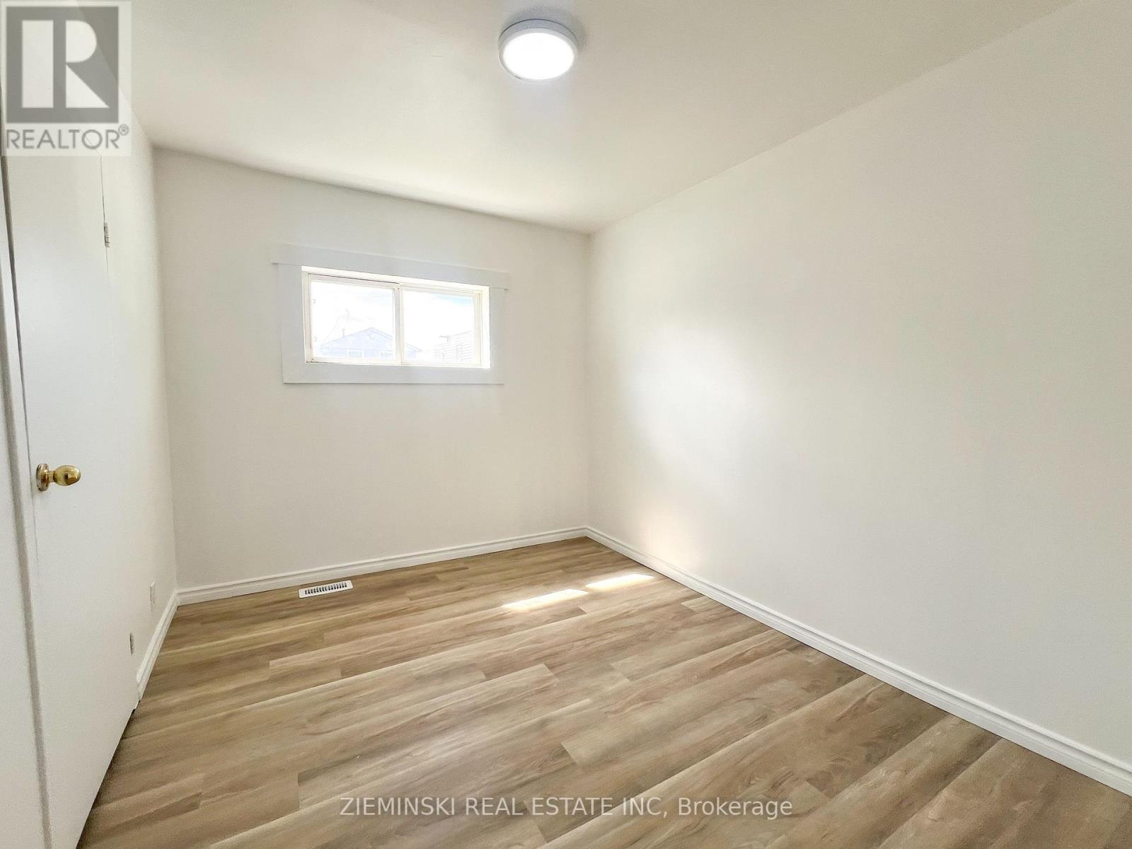 A - 310 Ninth Avenue, Cochrane, Ontario  P0L 1C0 - Photo 11 - T12476415