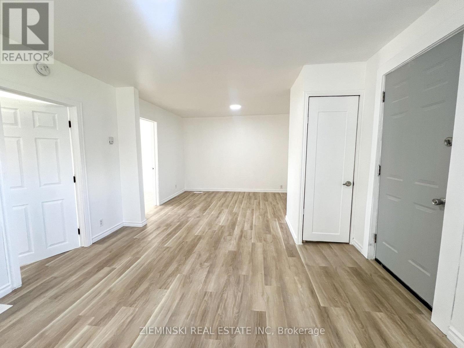 A - 310 Ninth Avenue, Cochrane, Ontario  P0L 1C0 - Photo 5 - T12476415