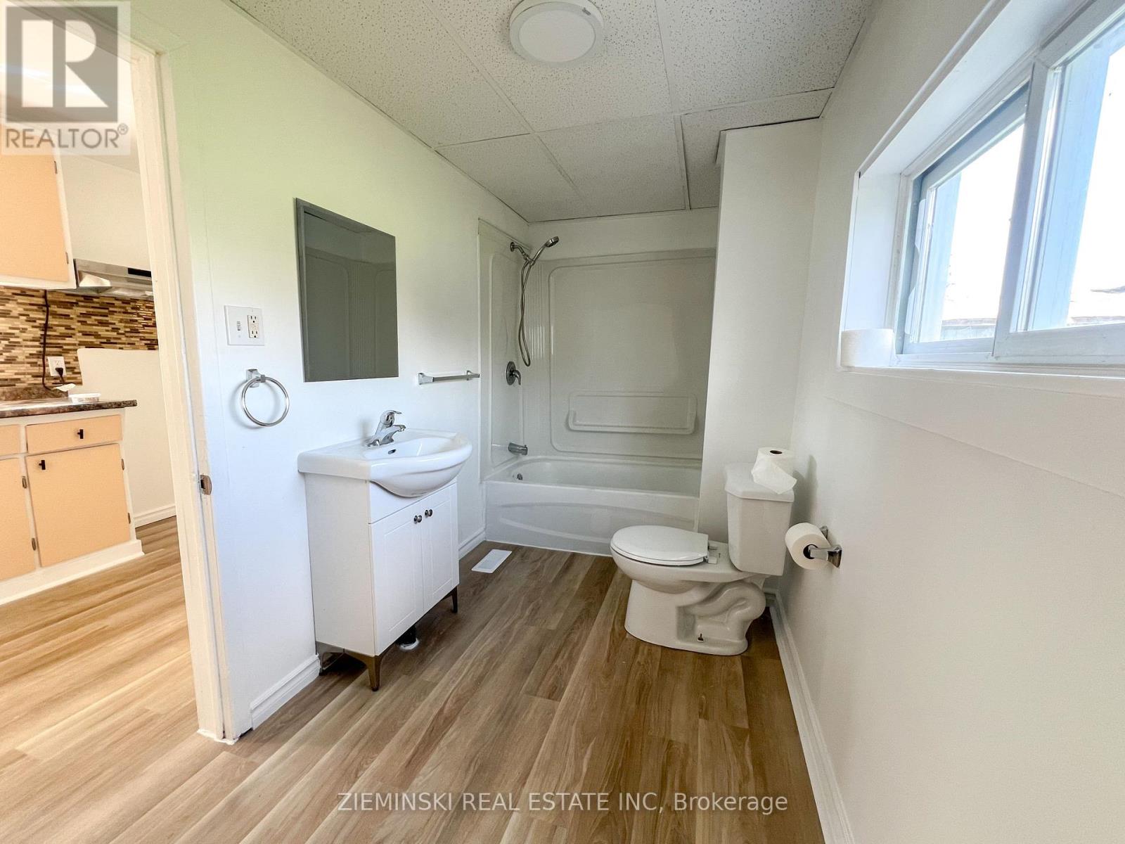 A - 310 Ninth Avenue, Cochrane, Ontario  P0L 1C0 - Photo 6 - T12476415