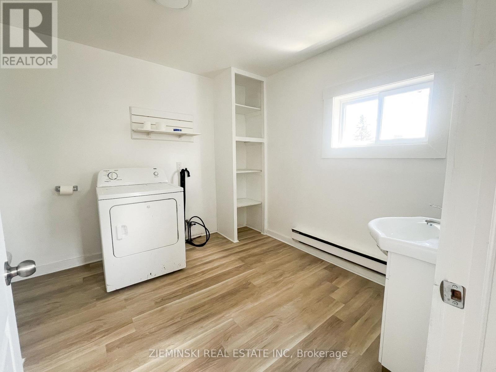 B - 310 Ninth Avenue, Cochrane, Ontario  P0L 1C0 - Photo 6 - T12476422