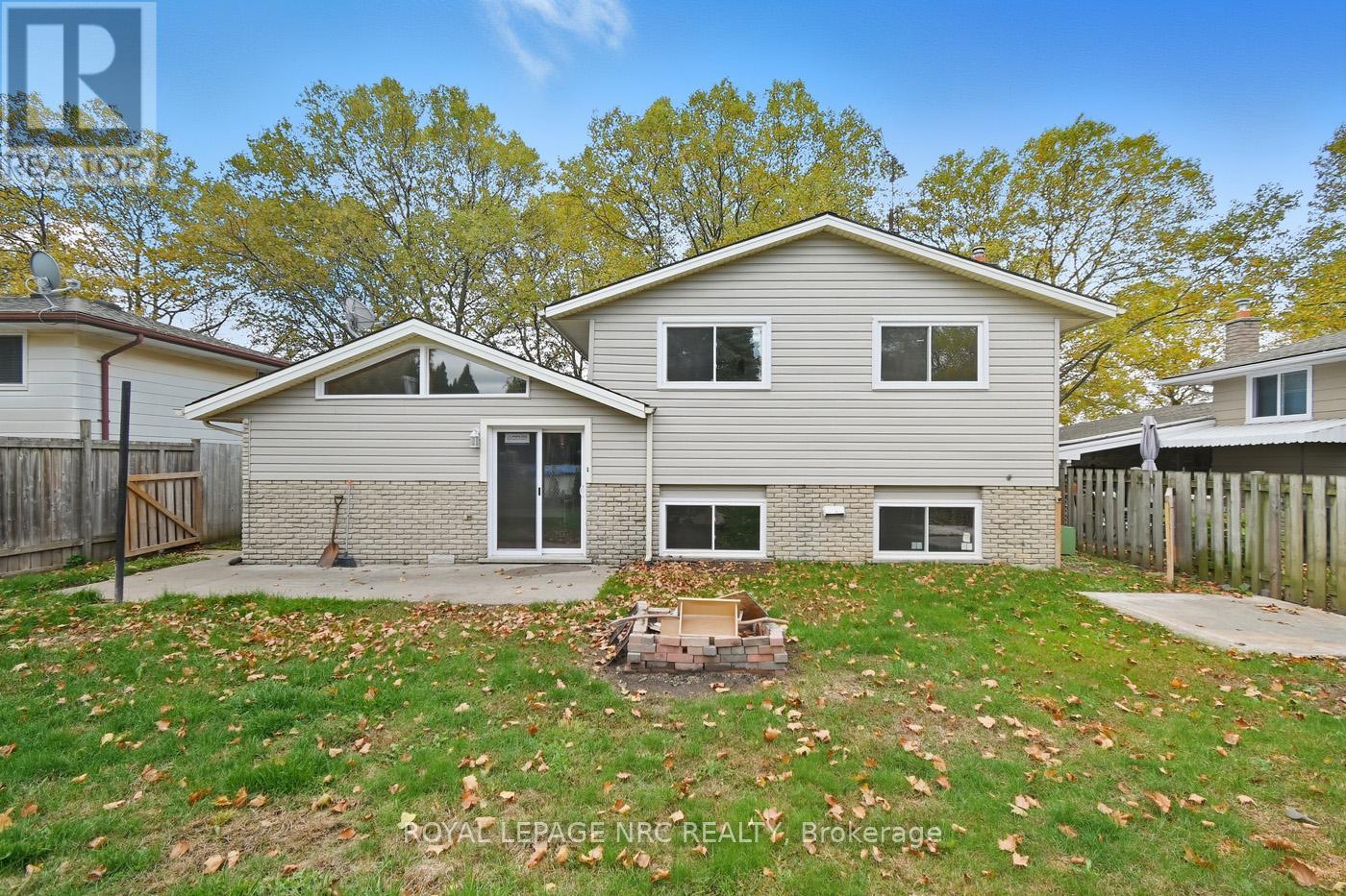 4448 Meadowvale Drive, Niagara Falls (Morrison), Ontario  L2E 5W9 - Photo 26 - X12475856