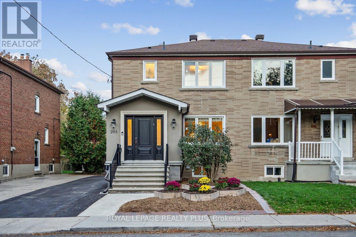 265 Winnett Avenue, Toronto (Humewood-Cedarvale), Ontario  M6C 3L8 - Photo 1 - C12475984