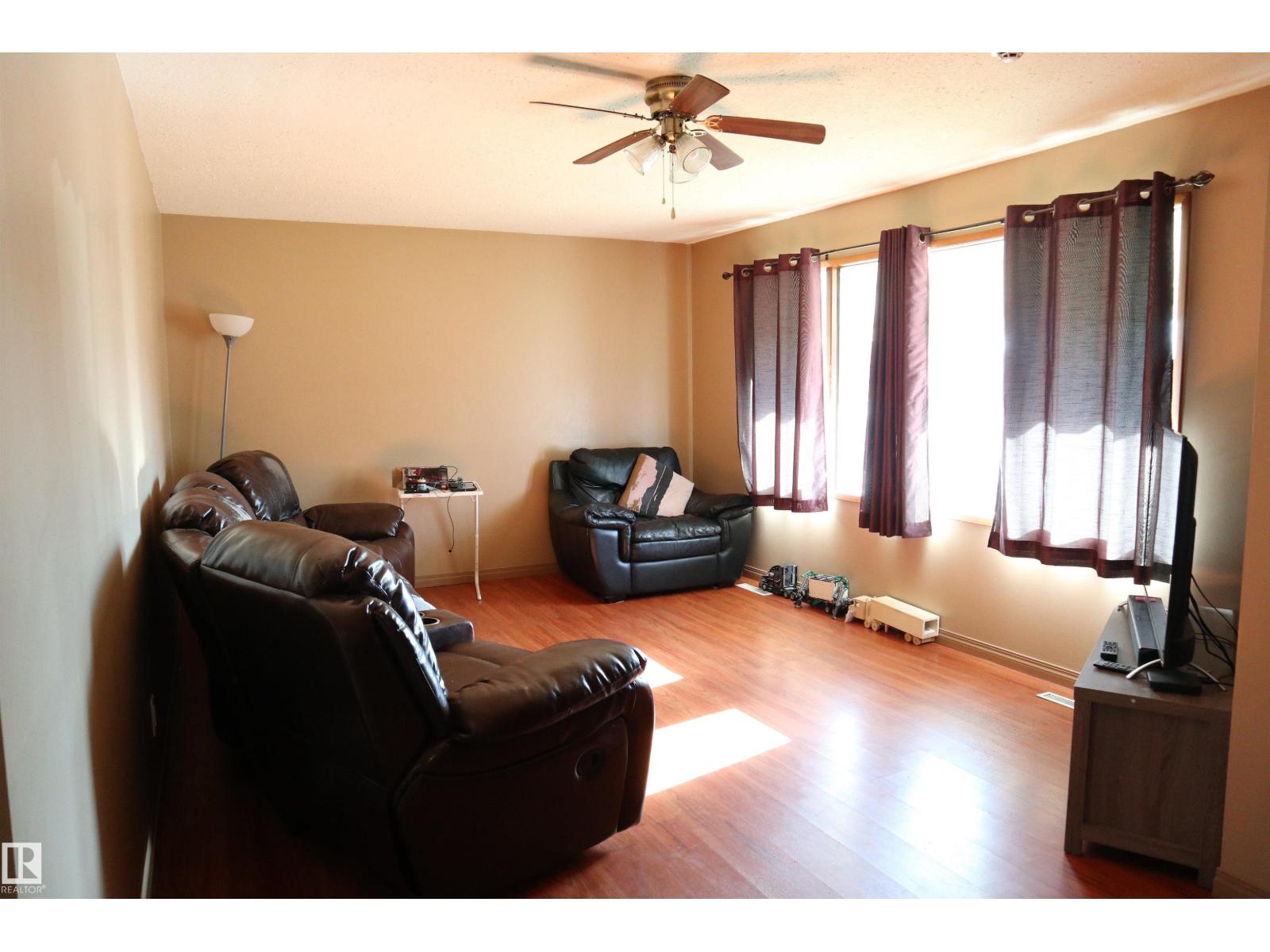 5010 40 Av, Wetaskiwin, Alberta  T9A 0A3 - Photo 3 - E4463057