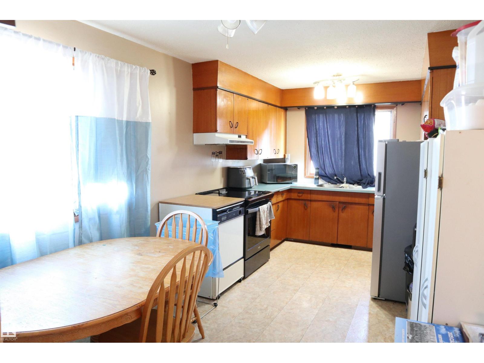 5010 40 Av, Wetaskiwin, Alberta  T9A 0A3 - Photo 5 - E4463057