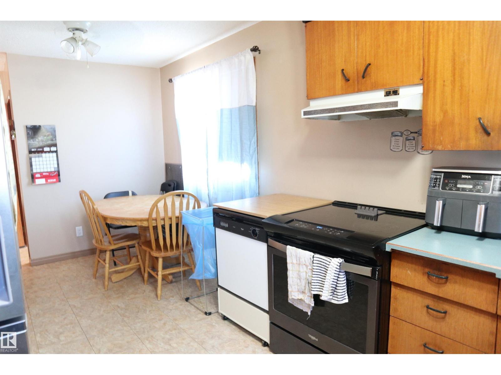 5010 40 Av, Wetaskiwin, Alberta  T9A 0A3 - Photo 8 - E4463057