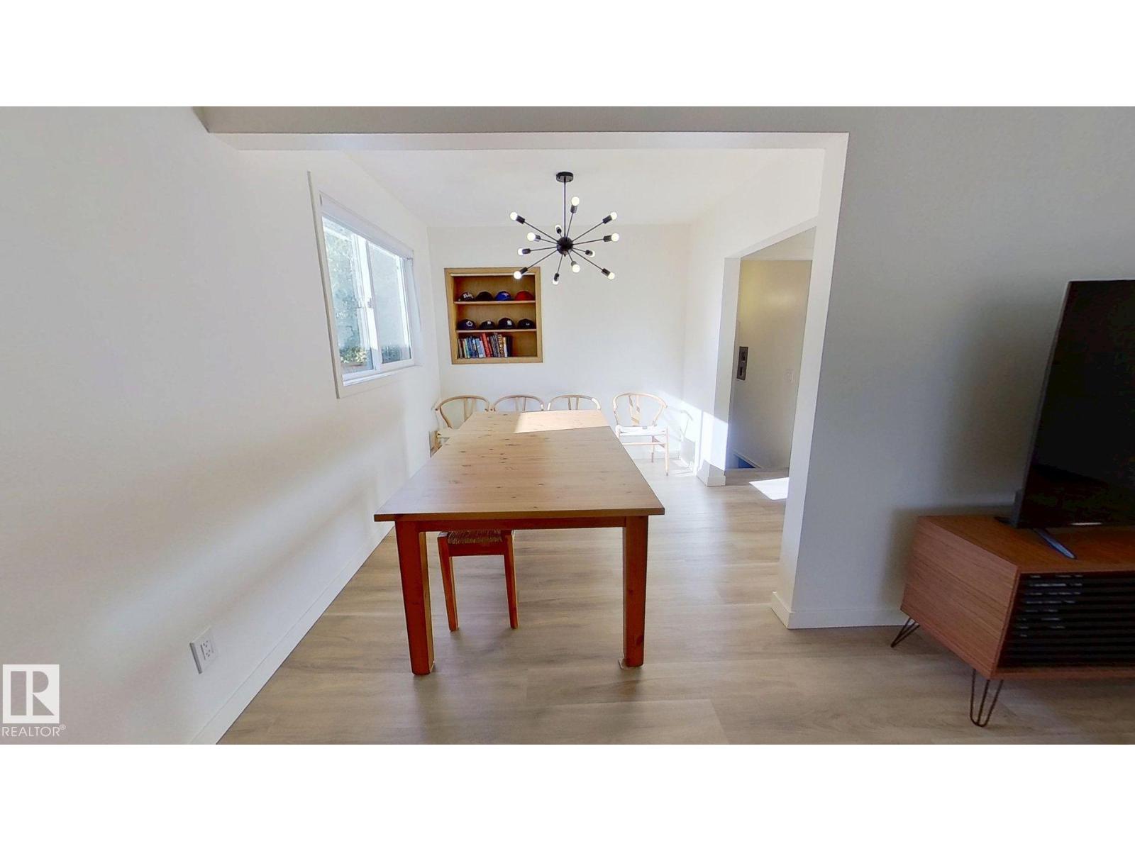 16466 104a Av Nw, Edmonton, Alberta  T5P 0T4 - Photo 3 - E4463058