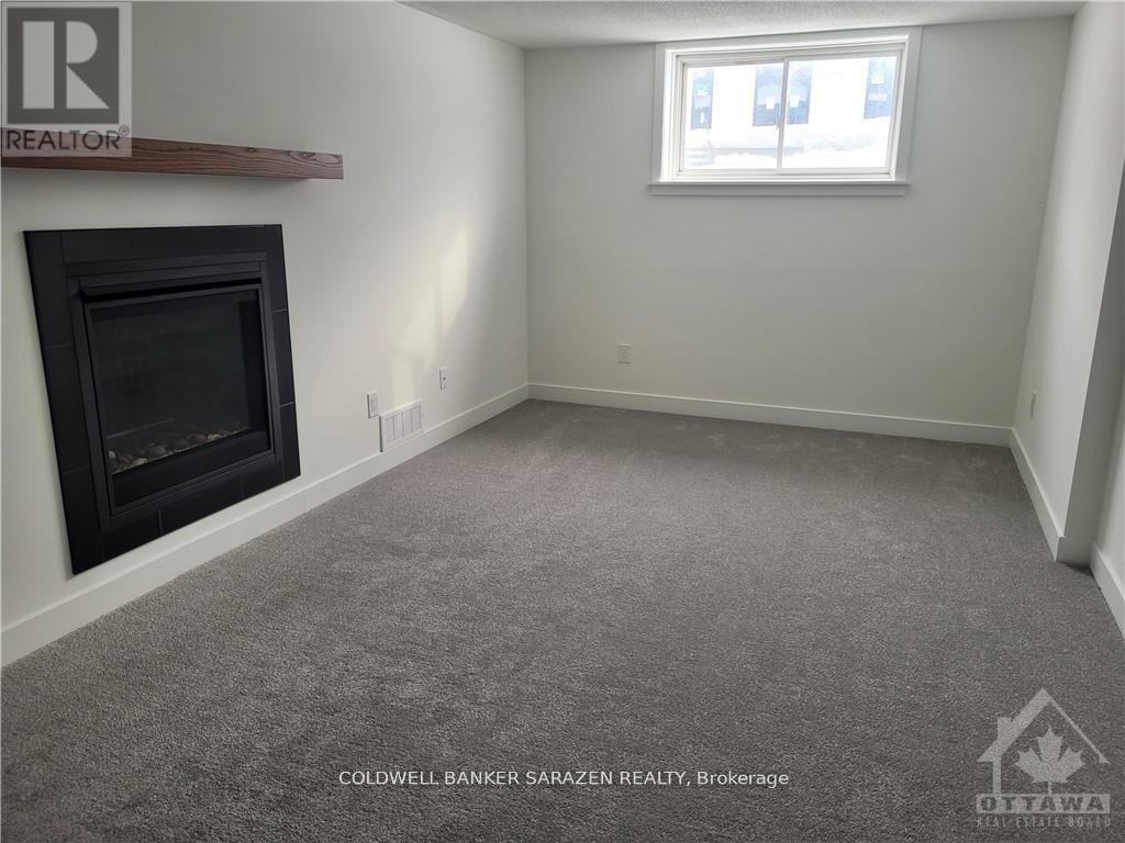 22 Nettle Crescent, Ottawa, Ontario  K1T 0W8 - Photo 23 - X12476404
