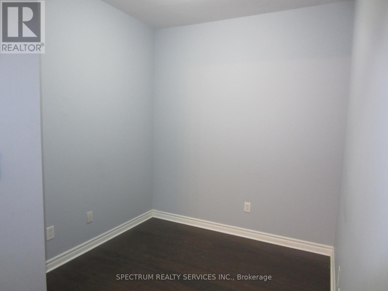 319 - 3865 Lake Shore Boulevard, Toronto, Ontario  M8W 0A2 - Photo 10 - W12476203