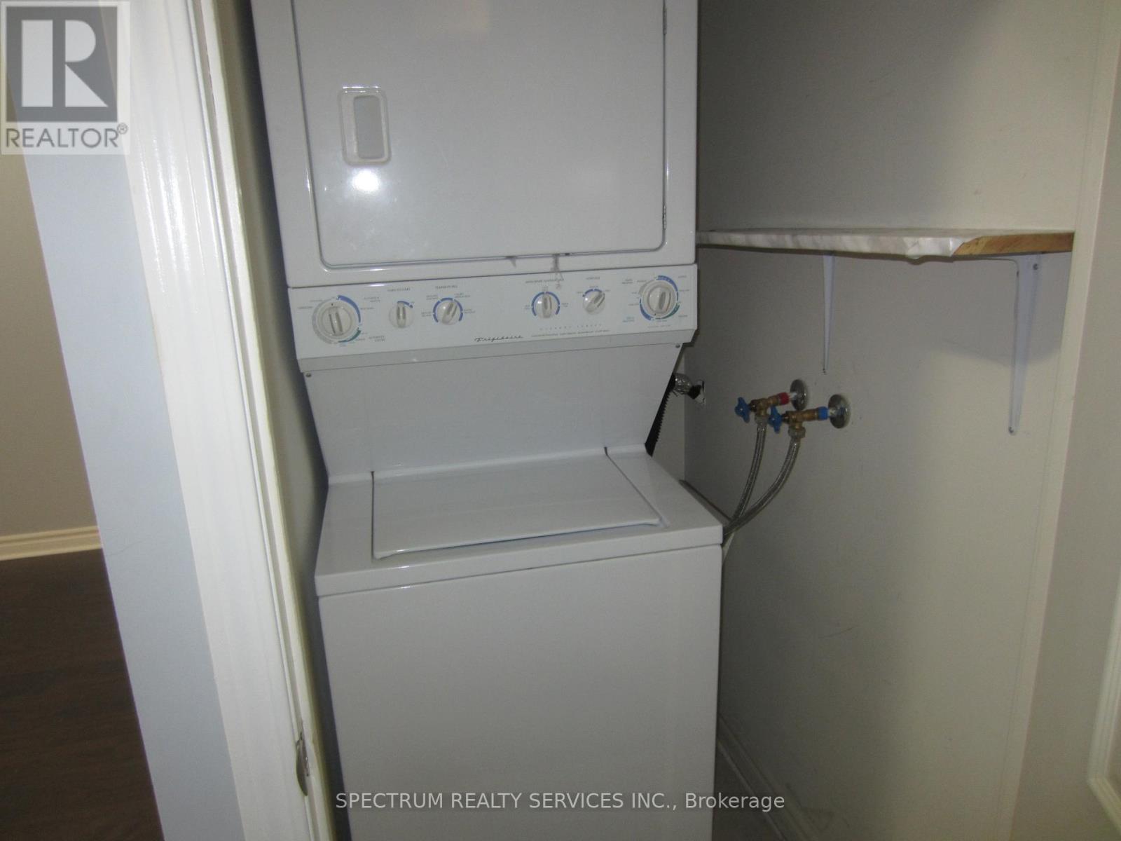 319 - 3865 Lake Shore Boulevard, Toronto, Ontario  M8W 0A2 - Photo 11 - W12476203