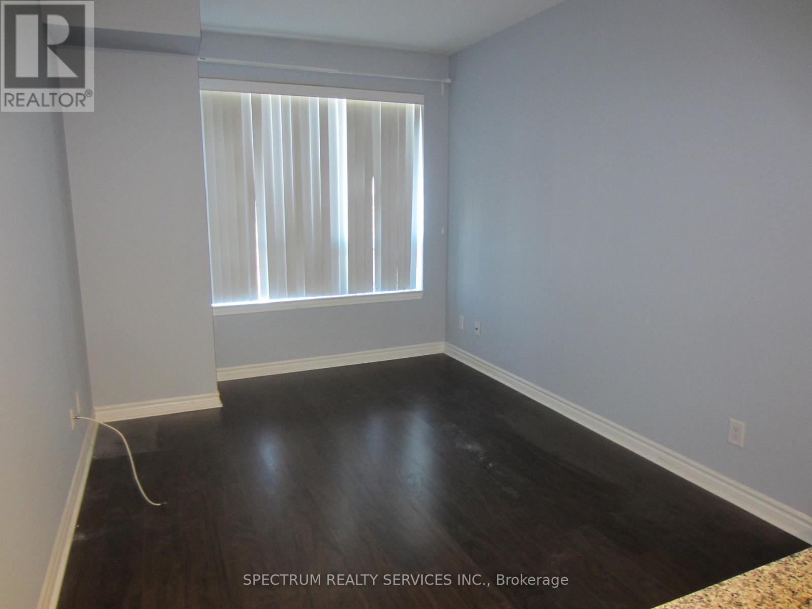 319 - 3865 Lake Shore Boulevard, Toronto, Ontario  M8W 0A2 - Photo 13 - W12476203
