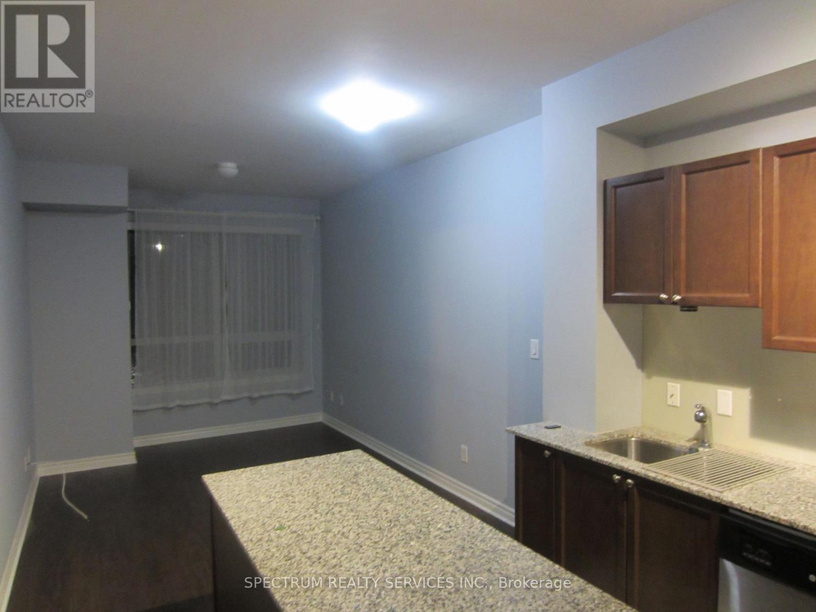 319 - 3865 Lake Shore Boulevard, Toronto, Ontario  M8W 0A2 - Photo 18 - W12476203