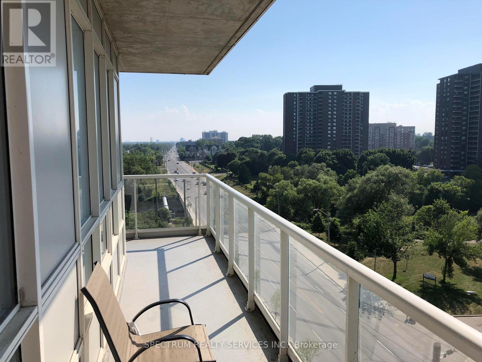 319 - 3865 Lake Shore Boulevard, Toronto, Ontario  M8W 0A2 - Photo 32 - W12476203