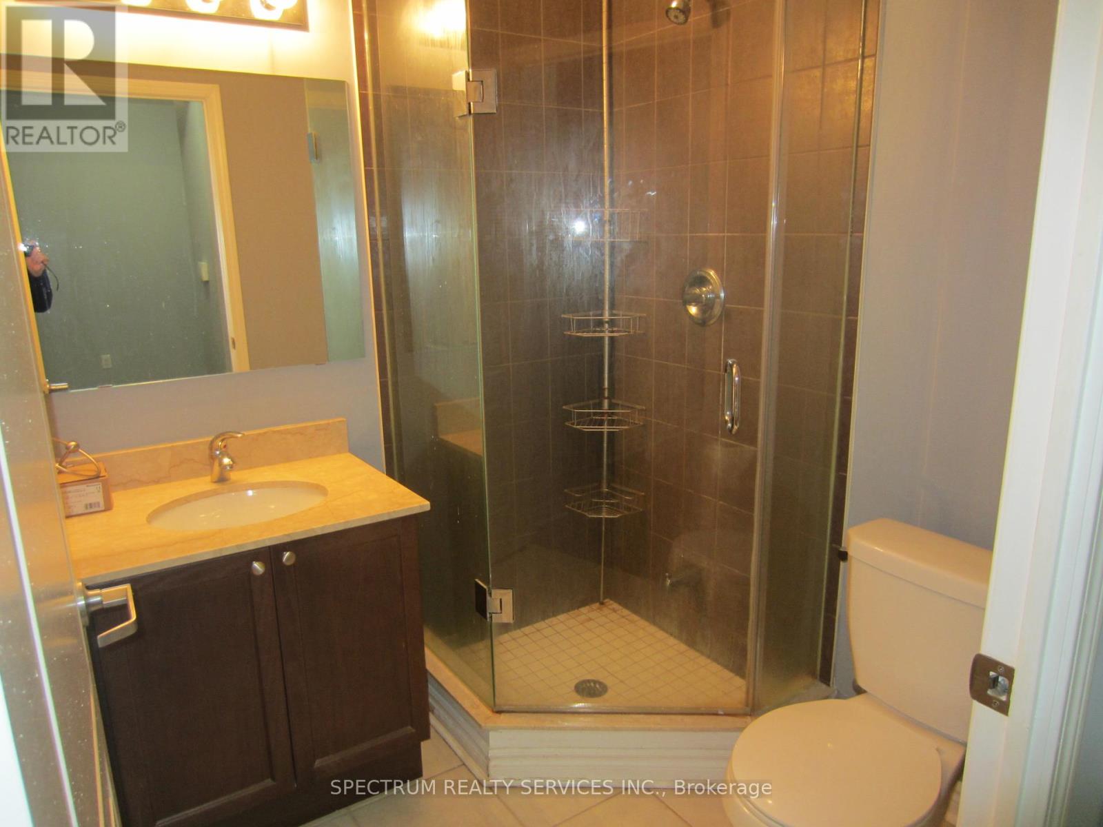 319 - 3865 Lake Shore Boulevard, Toronto, Ontario  M8W 0A2 - Photo 9 - W12476203