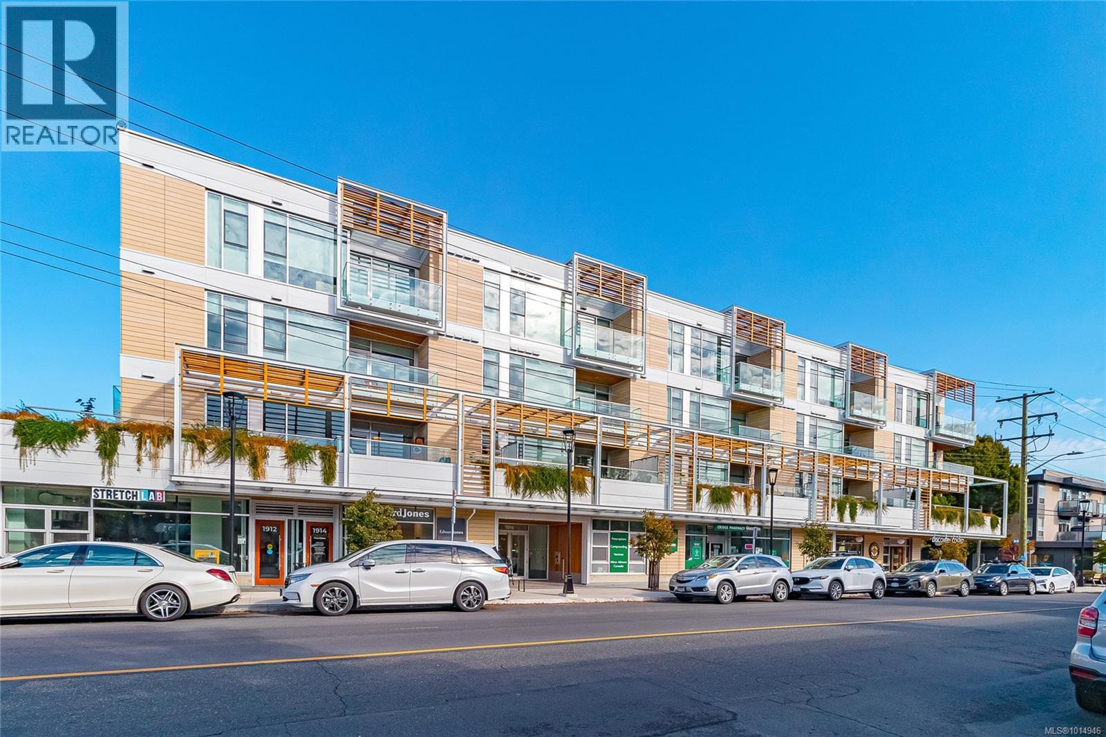 209 1916 Oak Bay Ave, Victoria, British Columbia