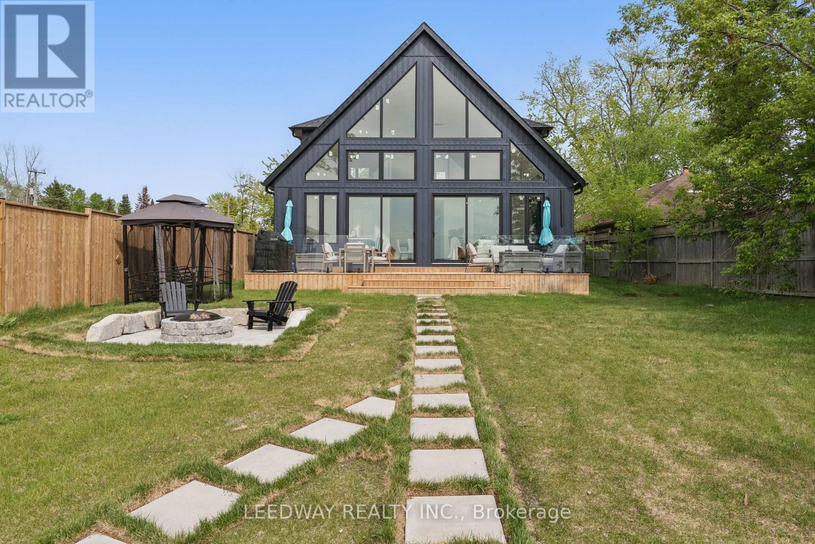 24410 Thorah Park Boulevard, Brock, Ontario  L0K 1A0 - Photo 41 - N12373286