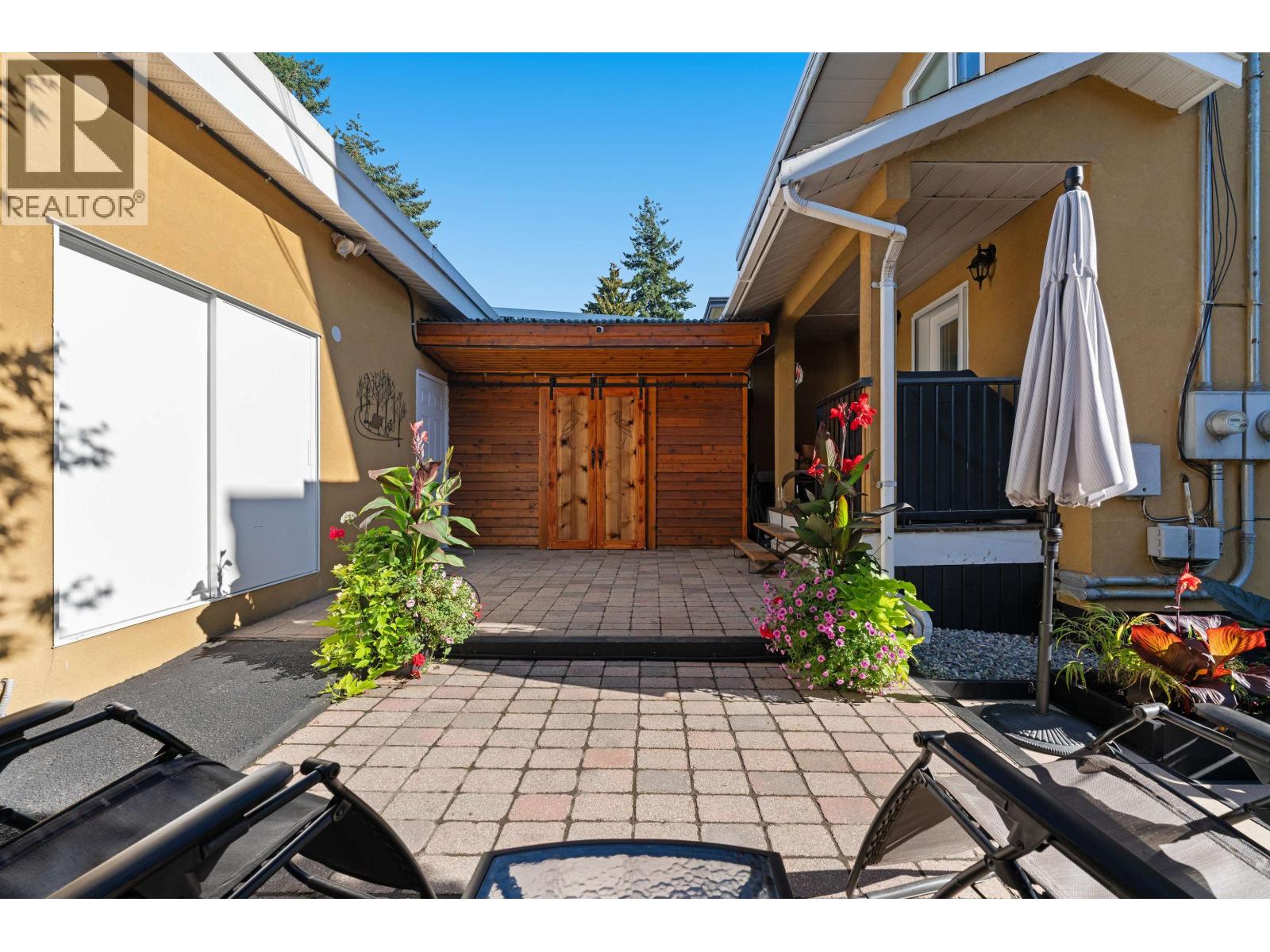 412 E 2nd Street, North Vancouver, British Columbia  V7L 1C8 - Photo 22 - R3060913