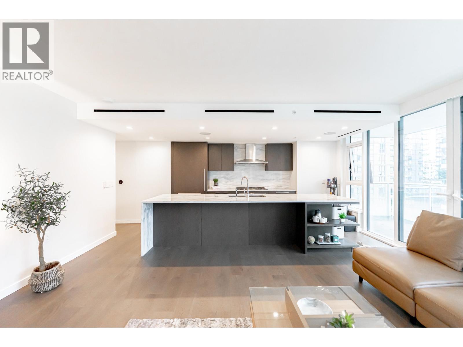 1502 1335 Howe Street, Vancouver, British Columbia  V6Z 0H1 - Photo 3 - R3060936
