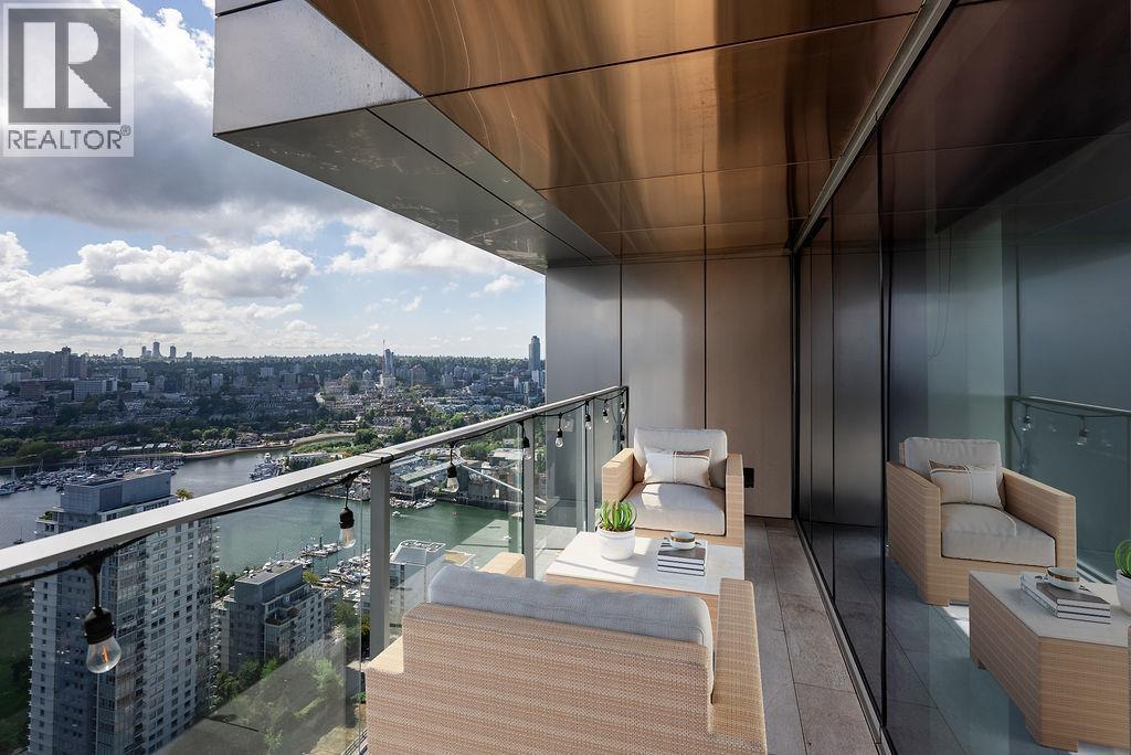 4208 1480 Howe Street, Vancouver, British Columbia  V6Z 0G5 - Photo 2 - R3060962