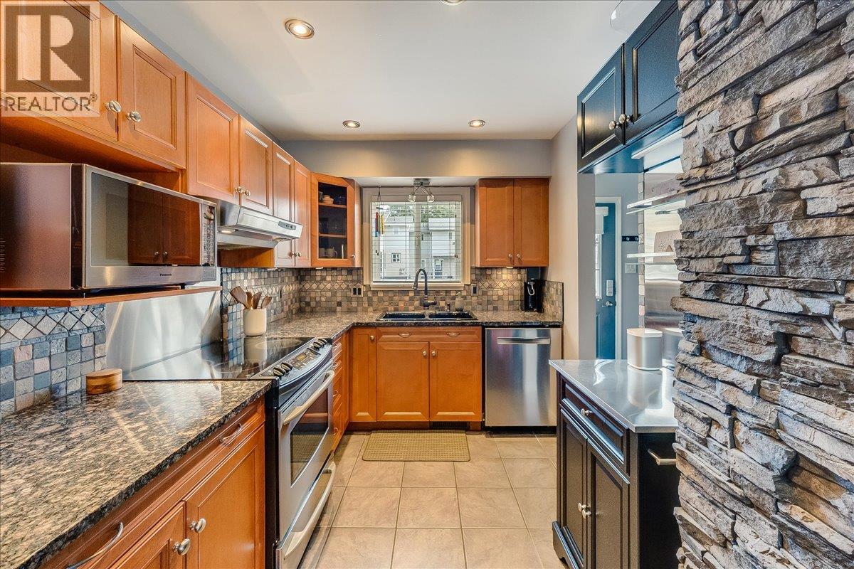 3395 Laurel Crescent, Trail, British Columbia  V1R 4M9 - Photo 15 - 10366366