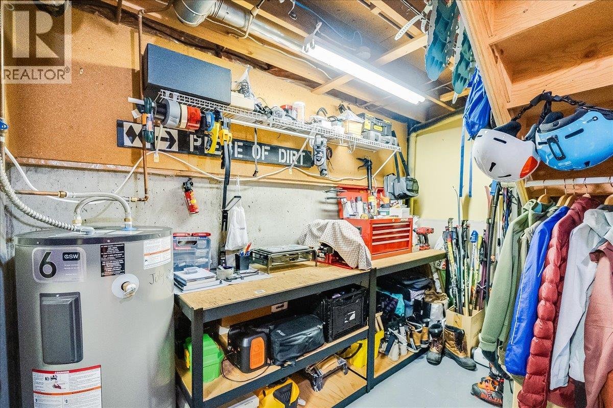 3395 Laurel Crescent, Trail, British Columbia  V1R 4M9 - Photo 46 - 10366366