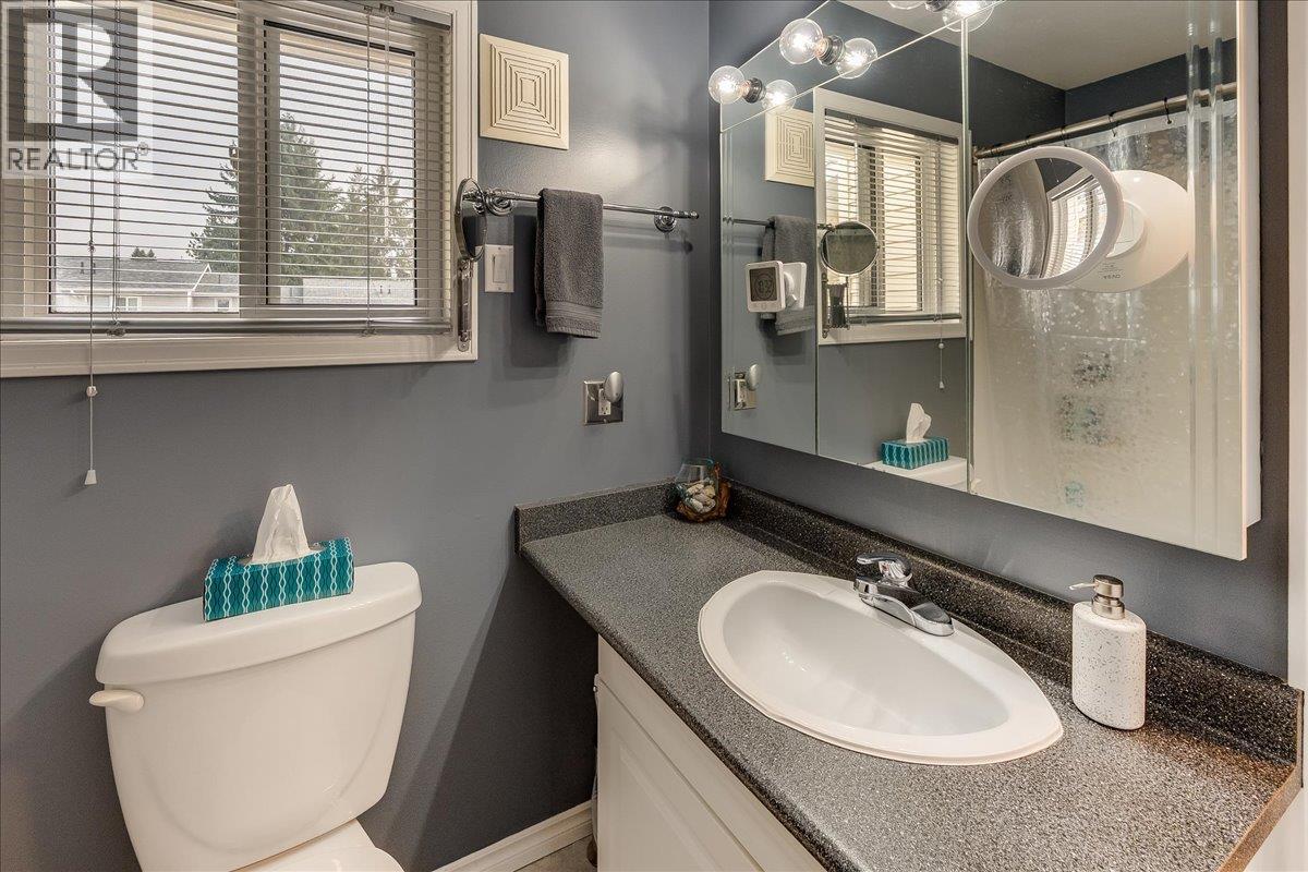 3395 Laurel Crescent, Trail, British Columbia  V1R 4M9 - Photo 33 - 10366366